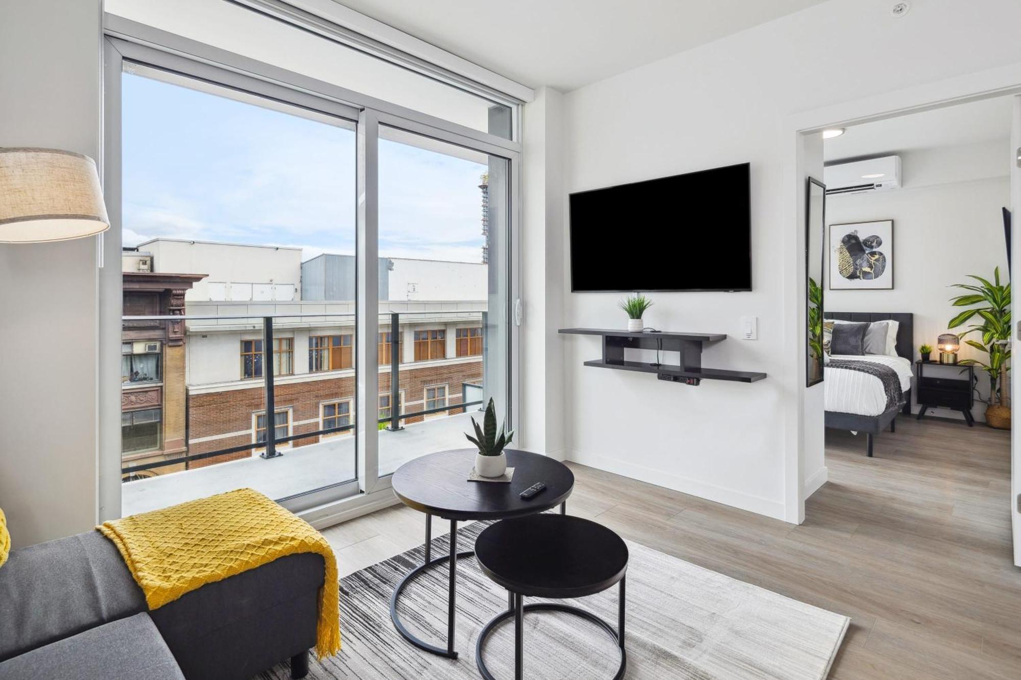 Brand New City Apt In Downtown Vancouver Esterno foto